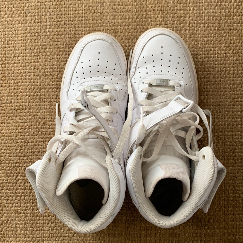 FLASH SALE ⚡️Air Force 1 White Womens Hi Tops